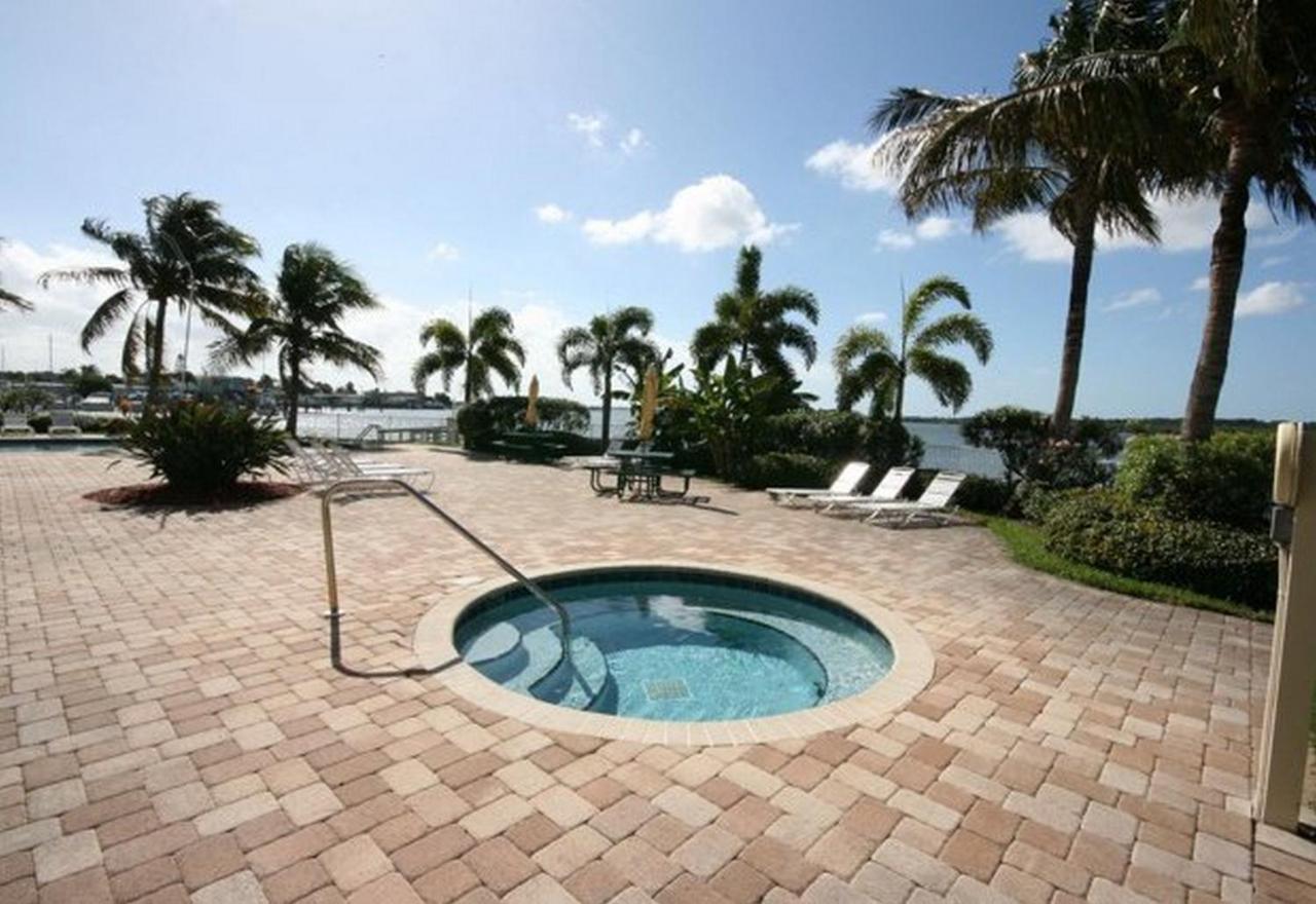 Boca Ciega Resort By Travel Resort Services Sankt Petersburg Exterior foto